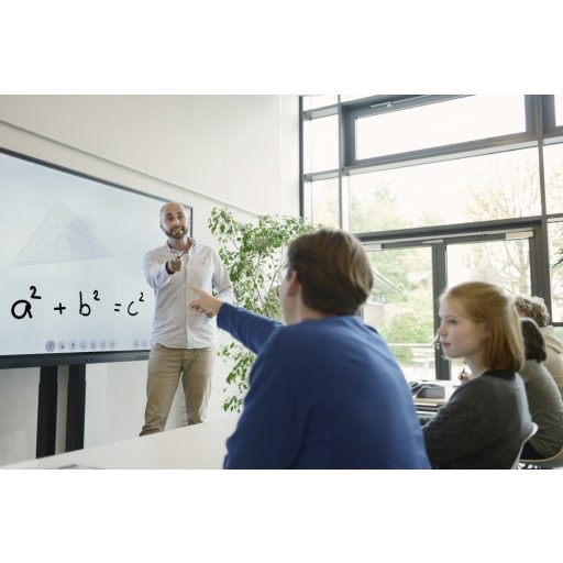 Interaktív kijelző, Legamaster Evolve ETX-8630, 4K (3840 x 2160) felbontás, 86" / 206 cm képátló